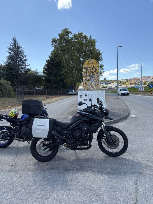 Triumph tiger 800
