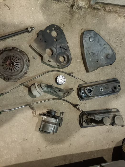 Продам запчастини мотора 1.9D т4