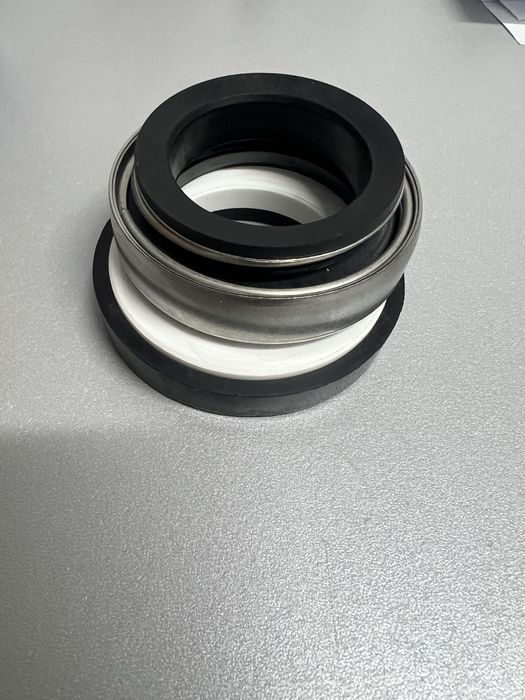 Торцеве ущільнення