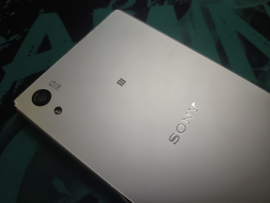 Sony Xperia Z5 (Запчастини)