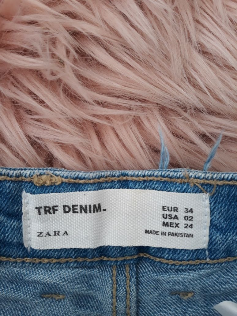 Spodnie damskie krótkie spodenki jeans jeansowe szorty dżinsowe Zara