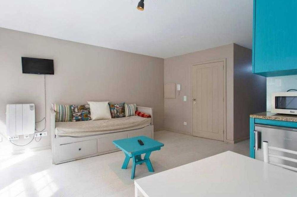 T1 na Ribeira com Licença de Alojamento Local – 60m²