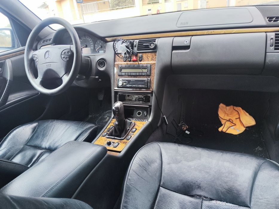 Mercedes E220cdi 2001