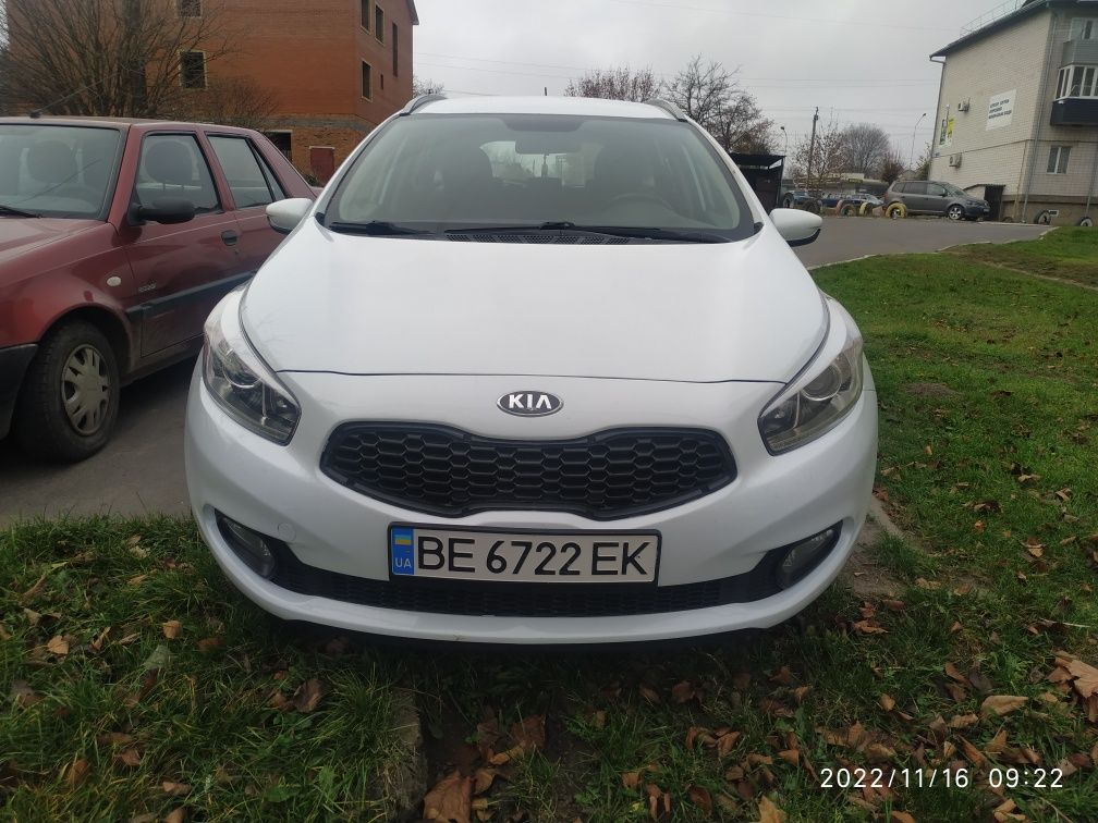 Продам КІА Ceed Sportswagon 1.4 crdi