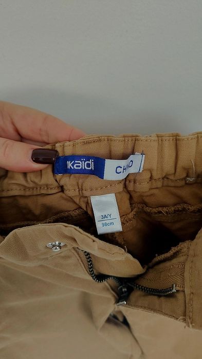 Spodnie materiałowe Chinosy