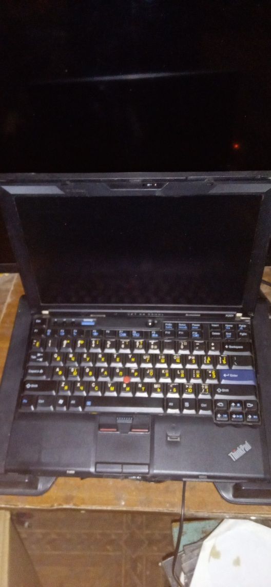 Ноутбук і5 lenova x201