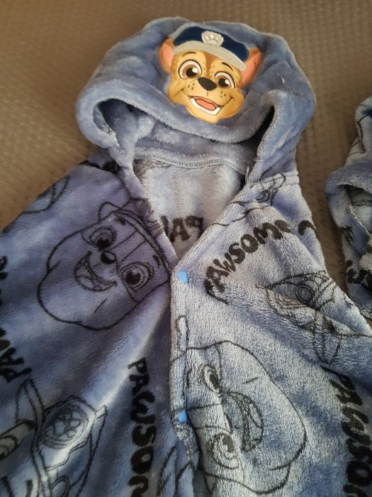 2 x nowy koc Psi Patrol z kapturem narzutka szlafrok kocyk