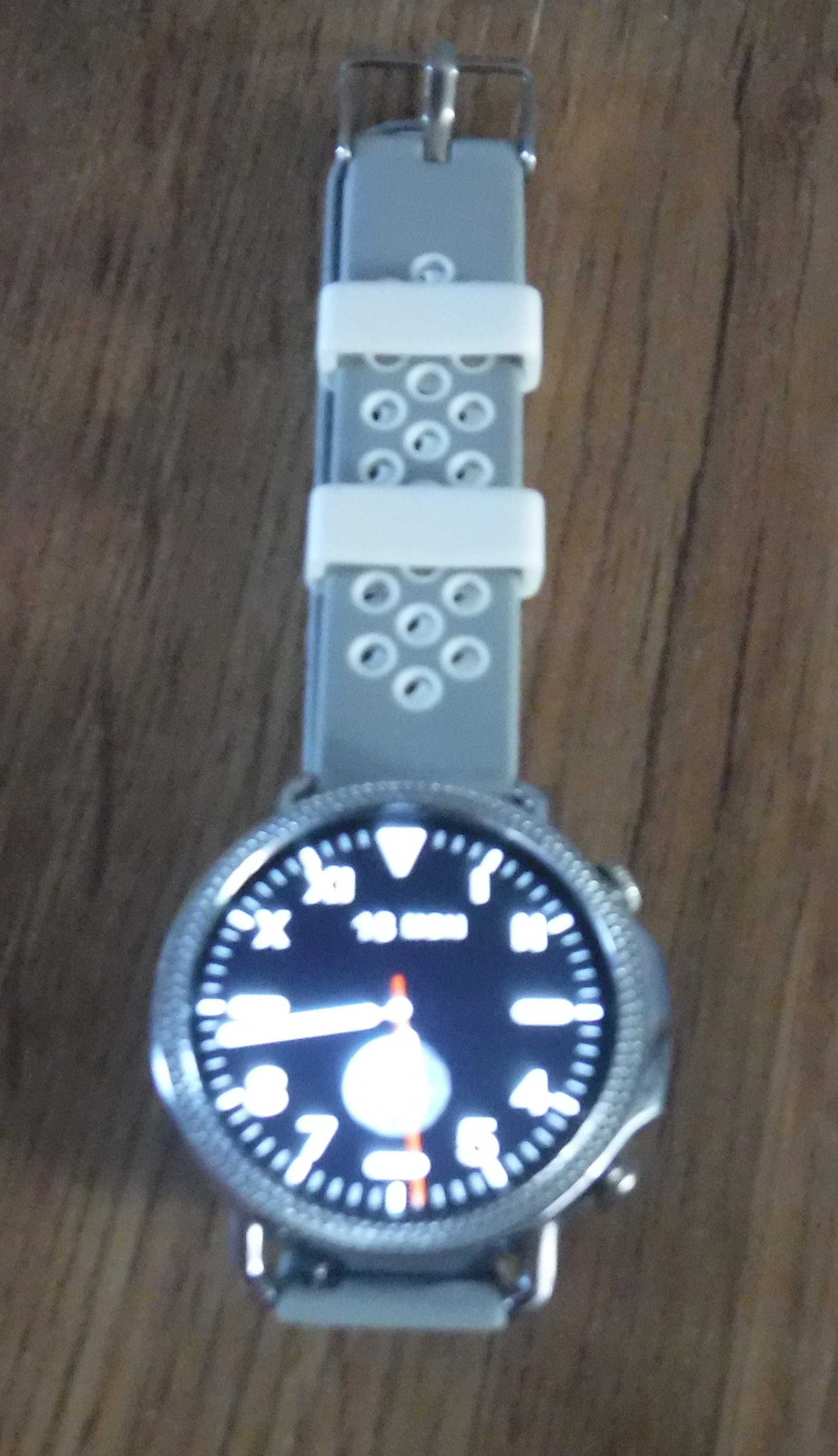 Smartwatch Rubicon RNBE74 srebrny + wymienne paski