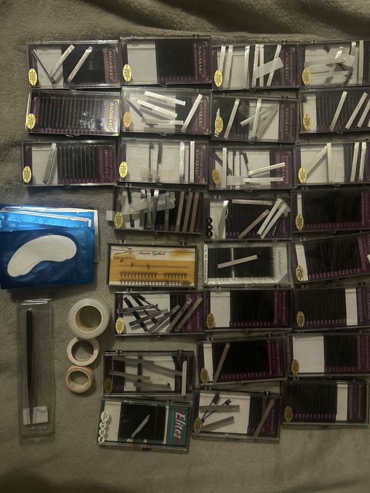 Матеріали для нарощення вій