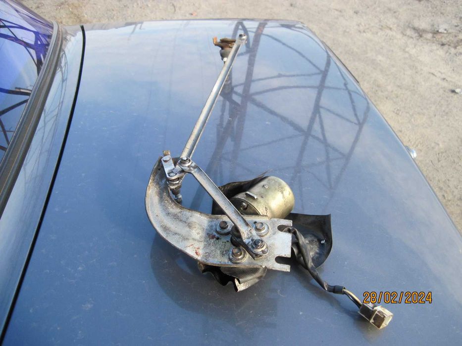 Моторчик двірників ВАЗ 2101-2107 з трапецією, б\у.