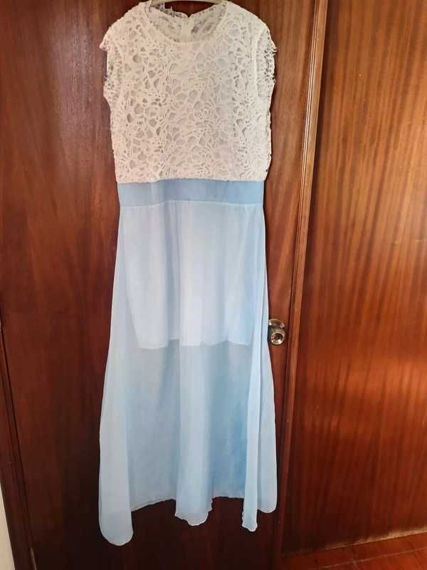 Vestido com Renda Azul Bébé
