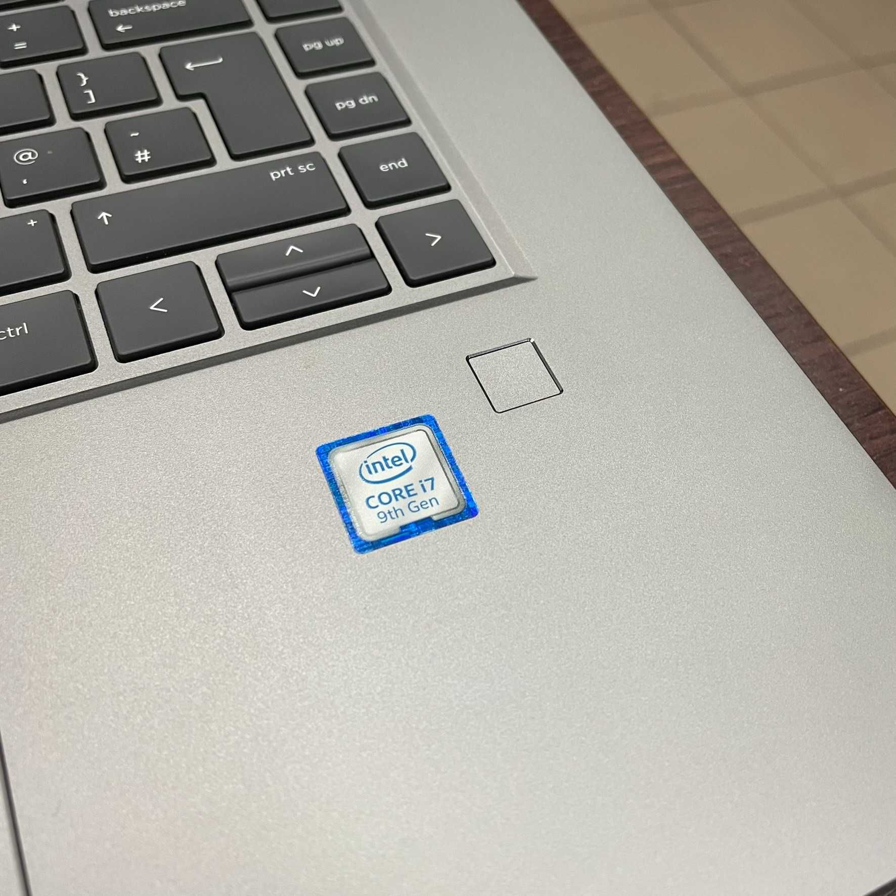 Laptop HP Zbook Studio -  Core i7 9GEN, 16GB, 512GB SSD Windows 11