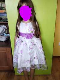 Śliczna sukienka w fioletowe kwiaty r. 104