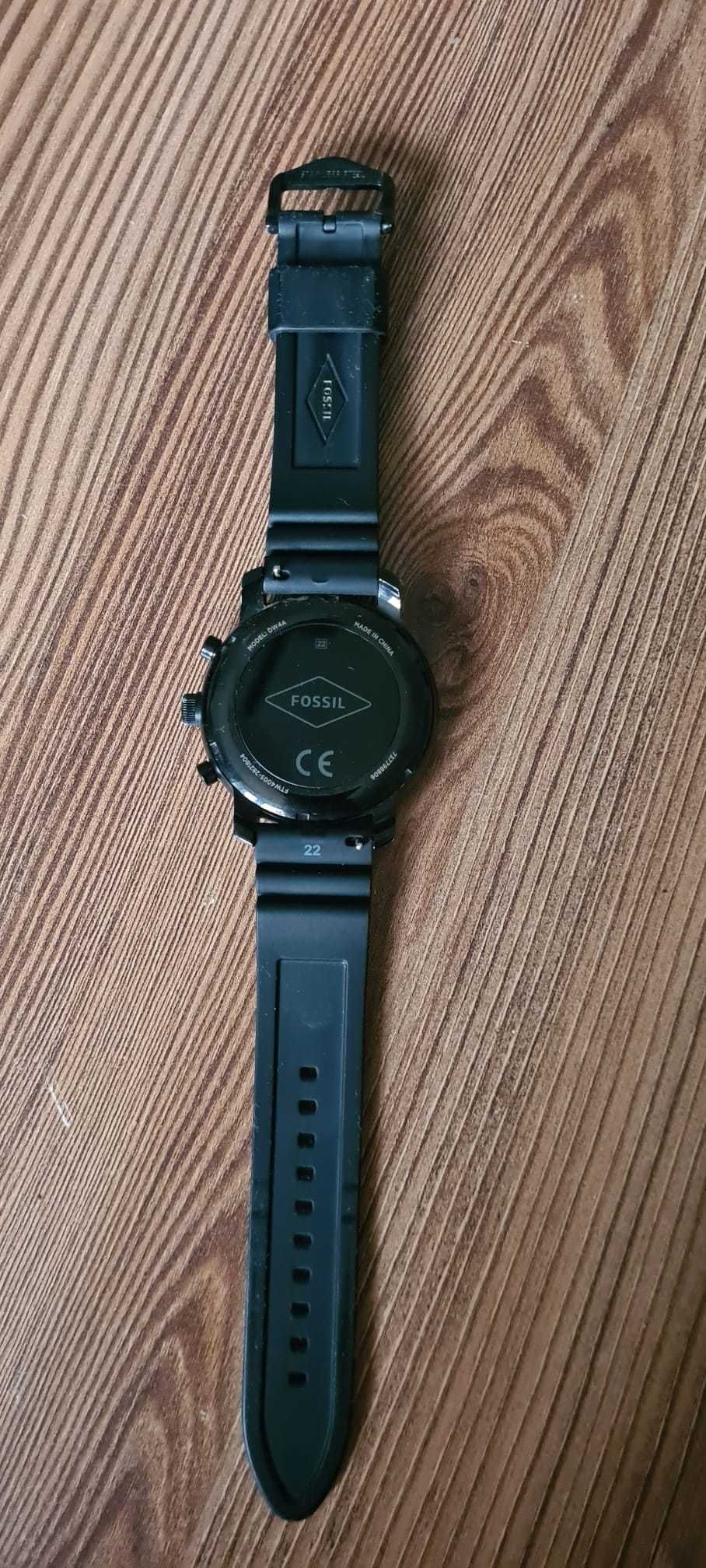 Zegarek smartwach Fossil czarny DW4A