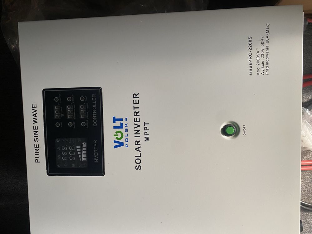 Nowy inwerter solarny falownik Sinus Pro 2200S Volt 12/230V 60A