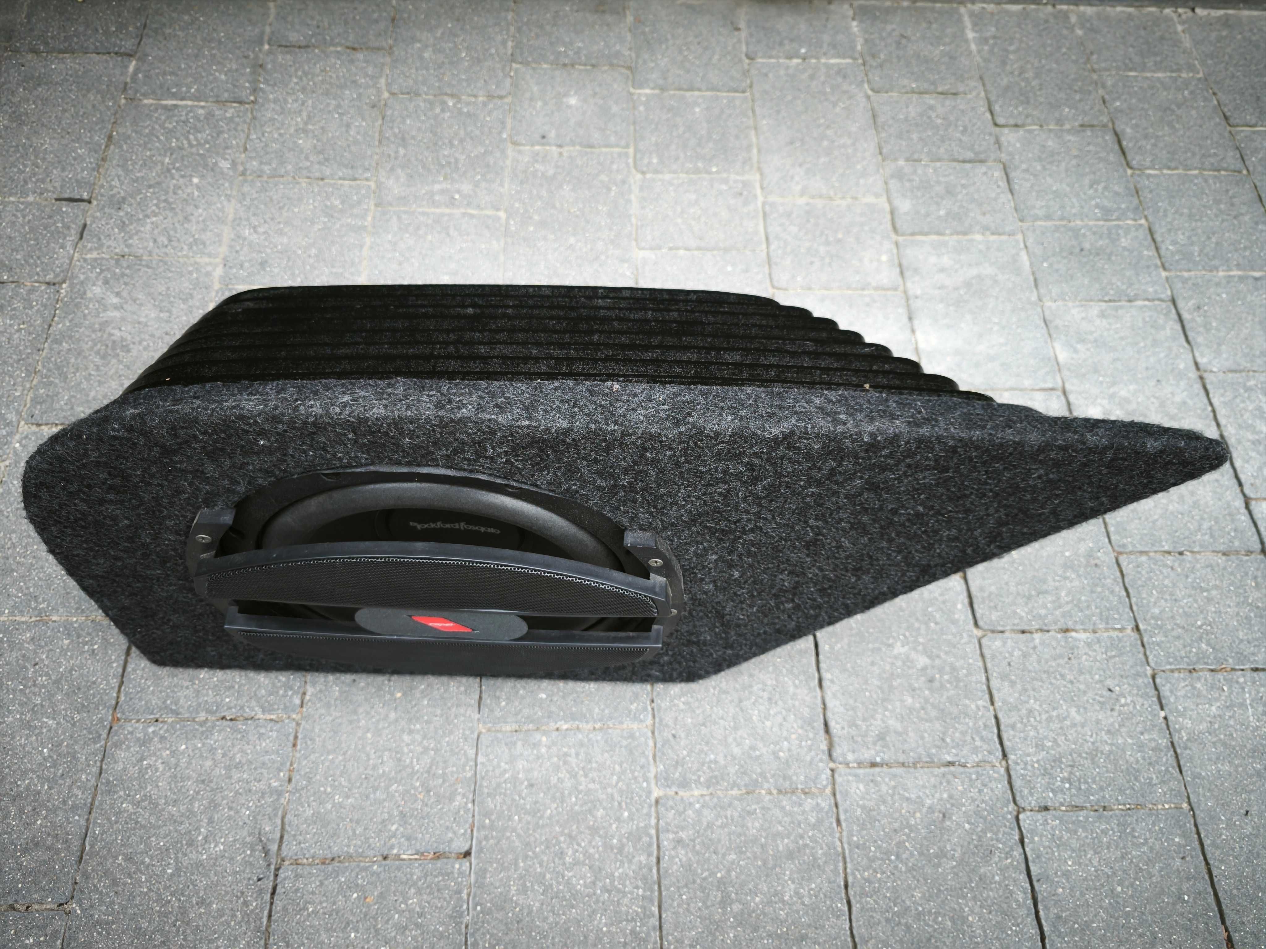 Obudowa subwoofera Basser VW Arteon + Rockford Fosgate R2D4-10