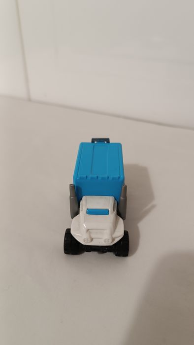 Camião Baja Hauler. Mattel. 7 Cm