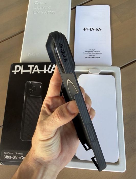 Capa Pitaka IPhone 17 Pro Max
