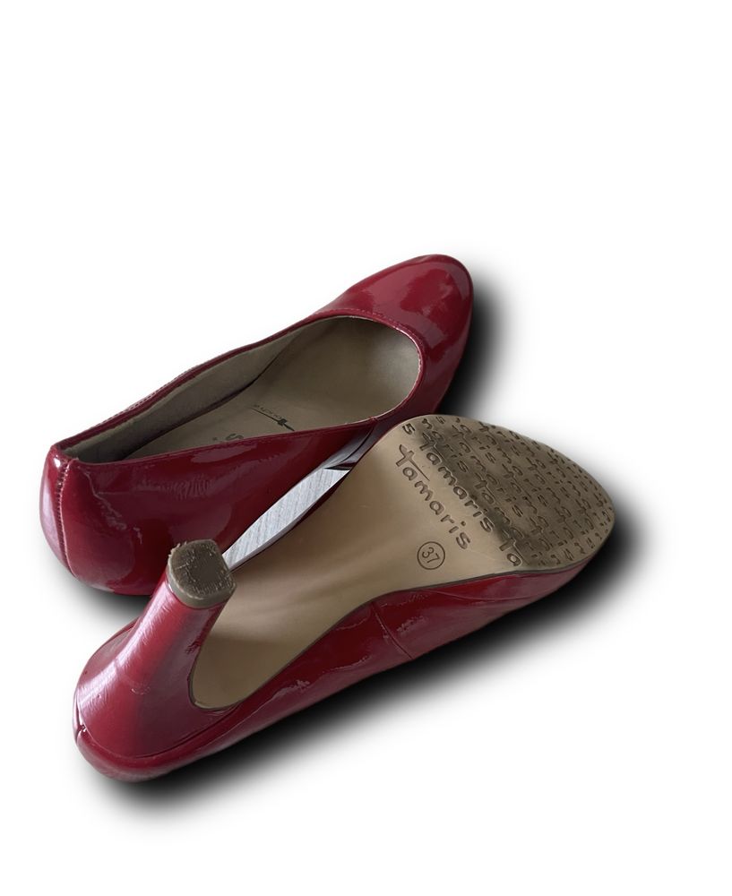 Buty damskie  czółenka Tamaris Touch It czerwone rozmiar 37