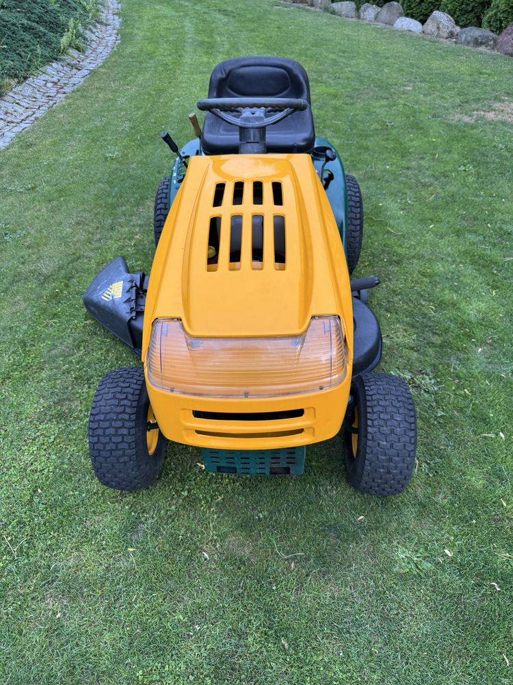 Traktorek YardMan 12,5 konia
