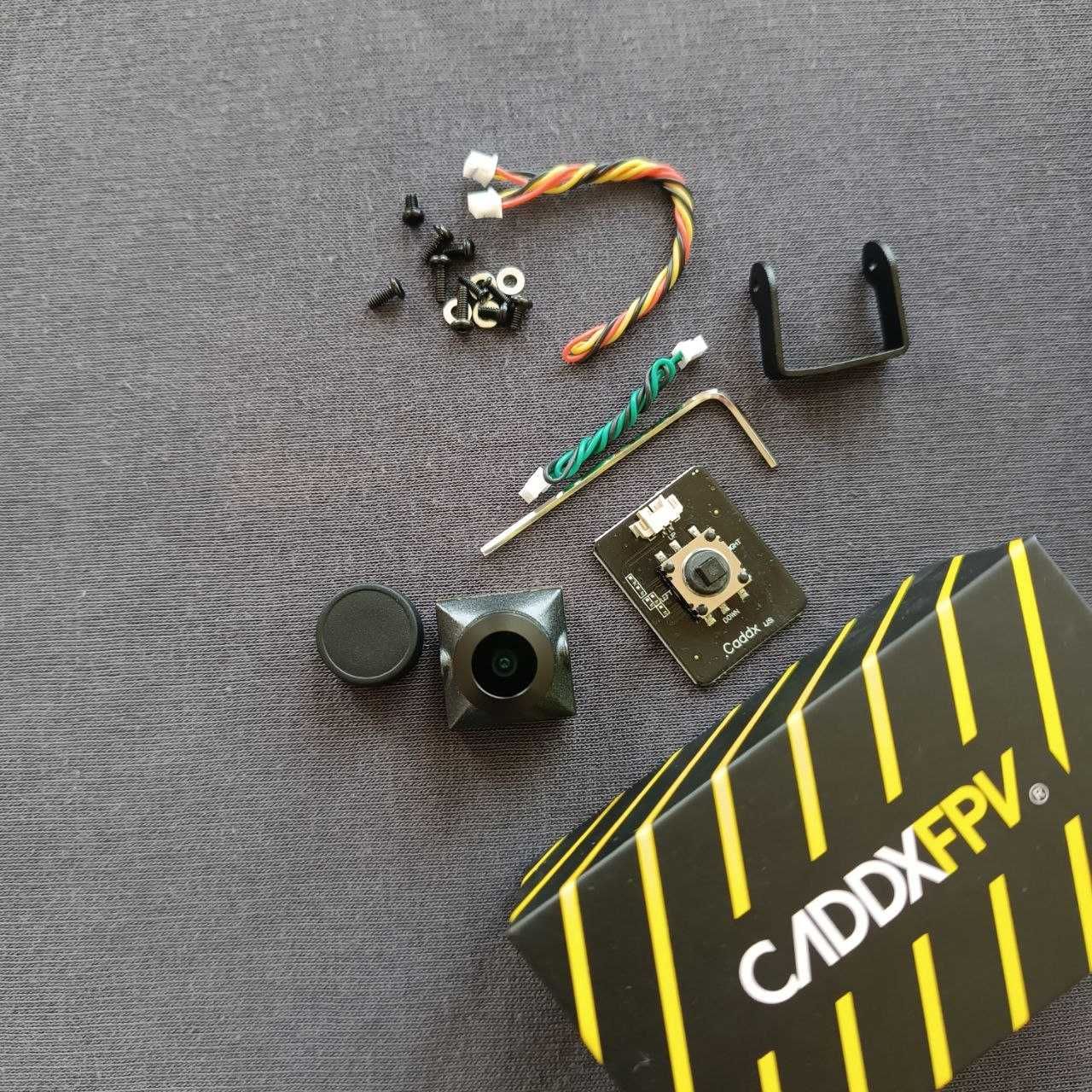 В наявності багато камер Caddx ratel 2