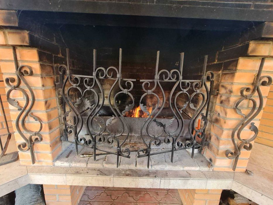 Дом 300кв. Бассейн с подогревом. Сауна, джакузи, бильярд.