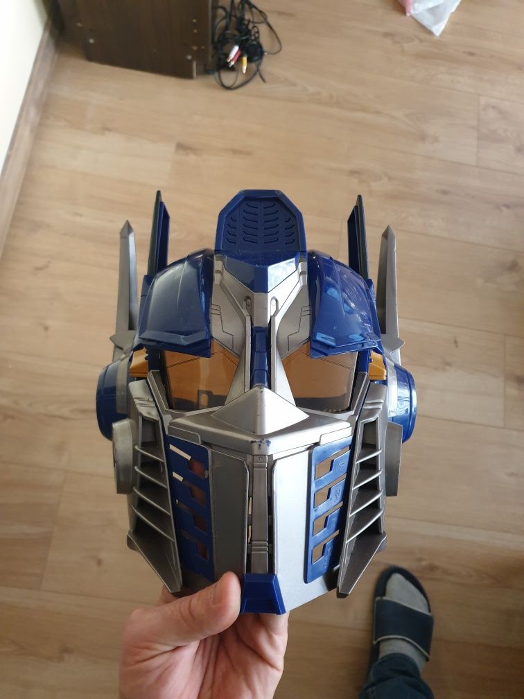 Maska transformera Optimus prime