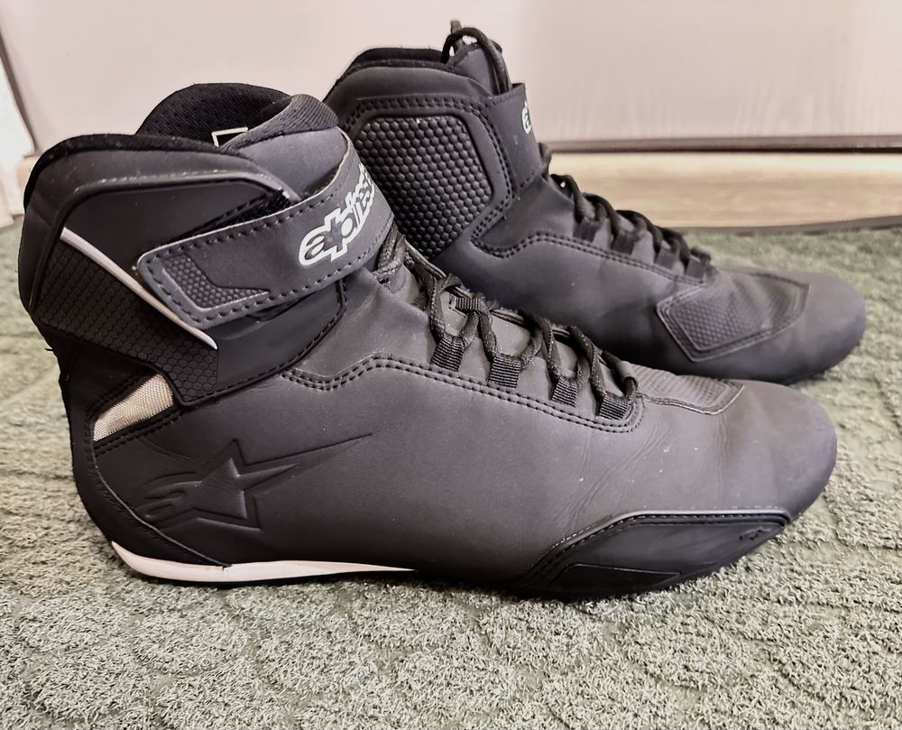 Мотоботи Alpinestars 43 розмір, 27,5см