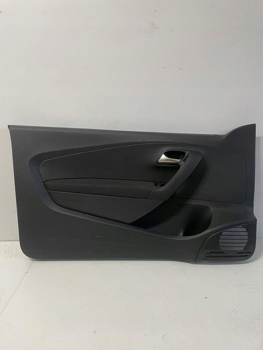 tapicerka drzwi lewa vw polo v 3d