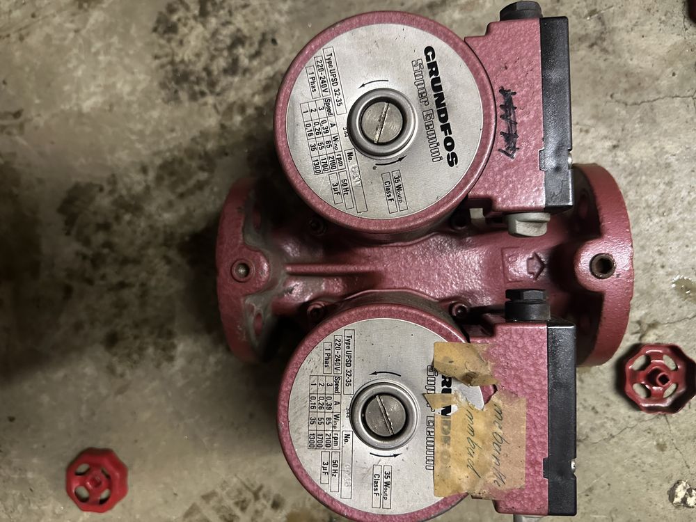 Pompa obiegowa grundfos UPS 40-30F i inne