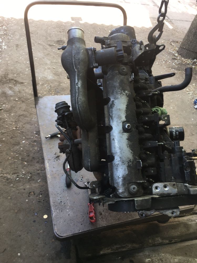 Двигатель  рено сценік 1.6бензин 1.9 F8T дизель