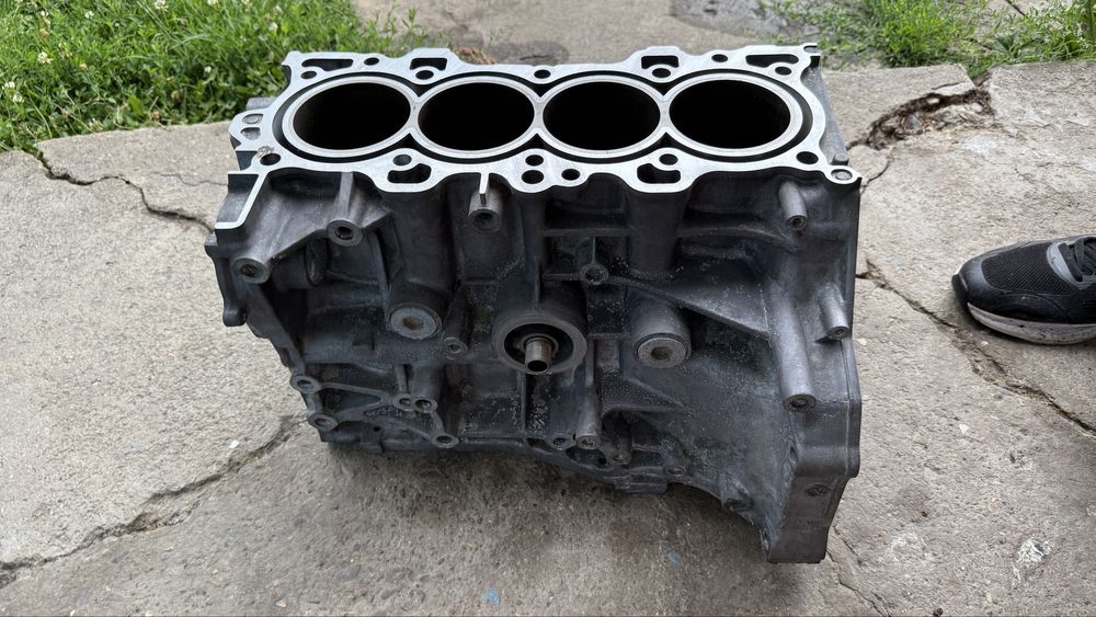 Блок циліндрів двигуна XONDA CR-V-1 B20B3