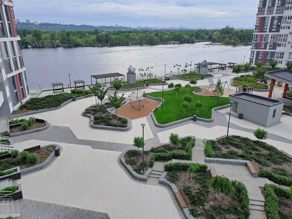 Продаж 2–3 кімнатної квартири в ЖК “Русанівська Гавань”