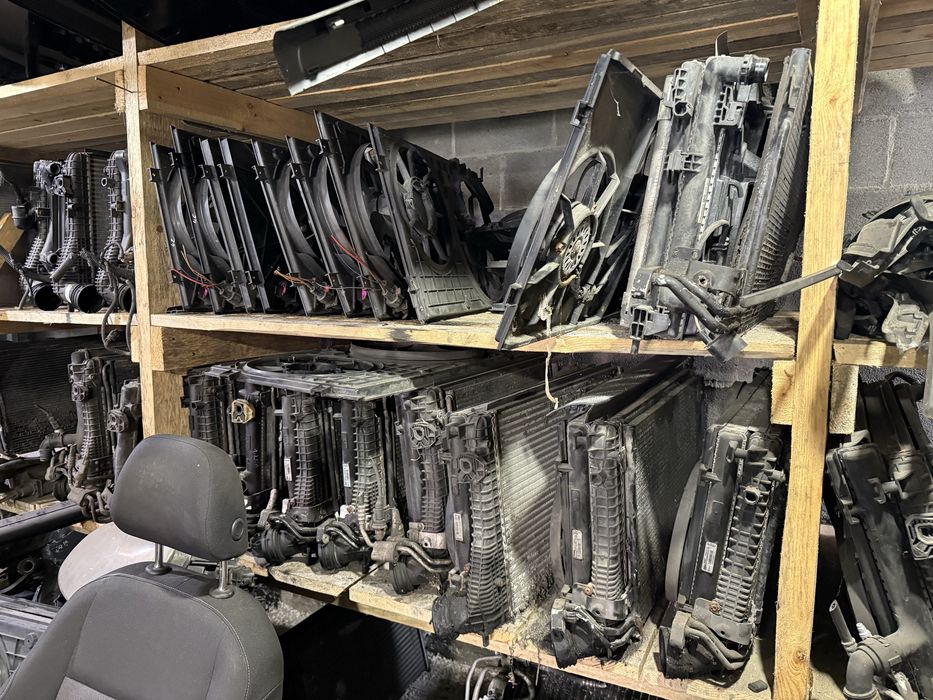 Розборка гольф 5 Golf запчасти автошрот