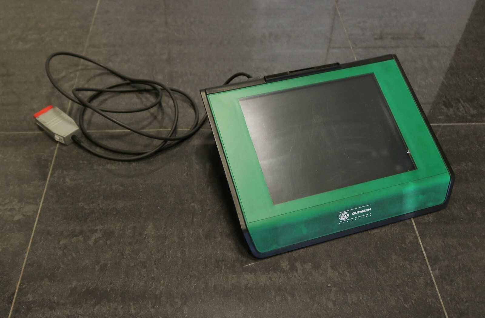 Tester diagnostyczne Hella Gutmann Mega Macs 66