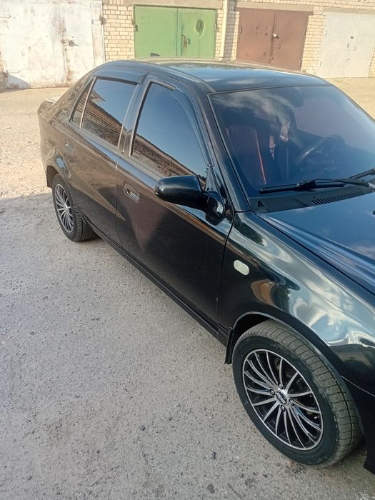 Легковой автомобиль Джили Ск