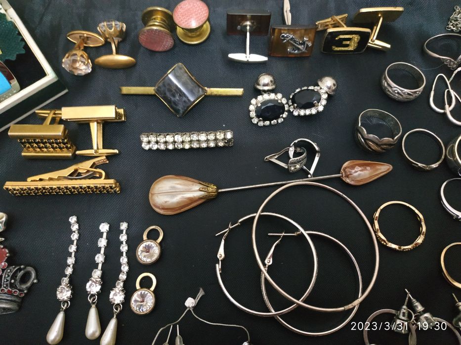 Бижутерия,часы,серебро