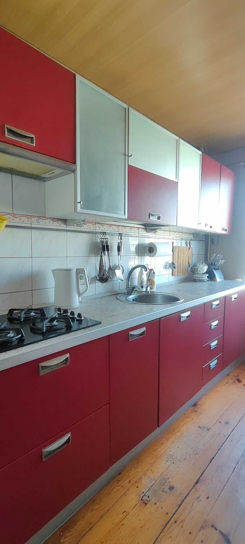 Продаж 3 кімнатної квартири на Митниці (перепланована з 5 кімнатної)