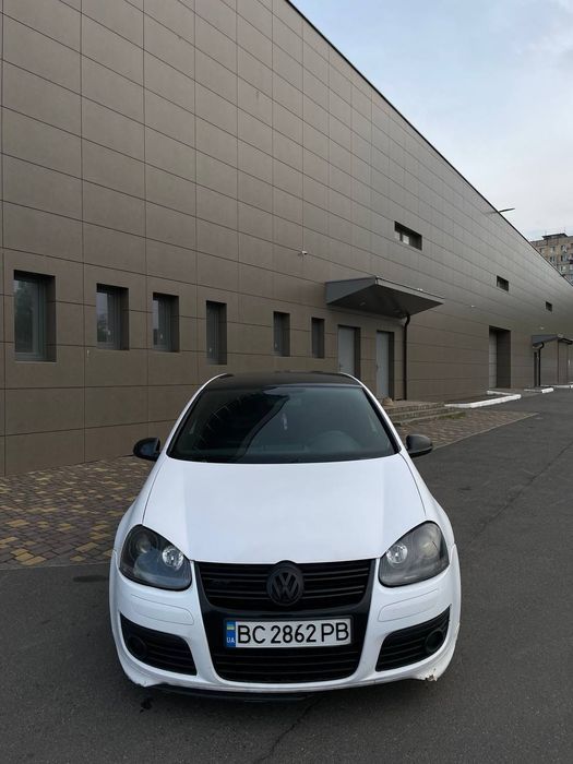 Wolkswagen,Golf 5 2.0 tdi