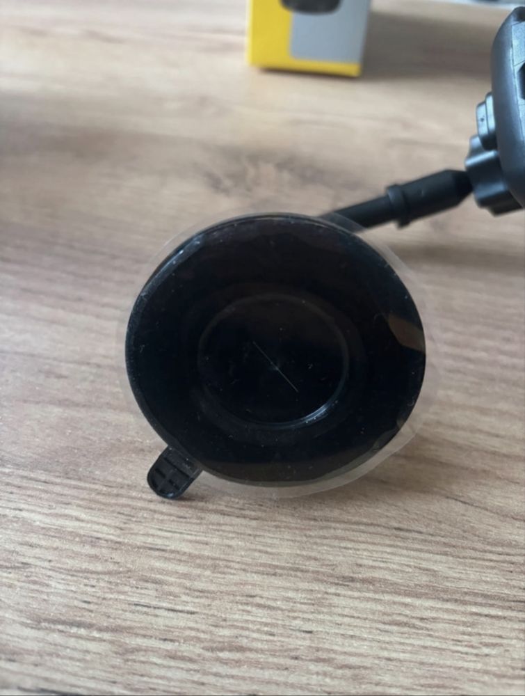 Uchwyt na telefon do auta SBS na szybę