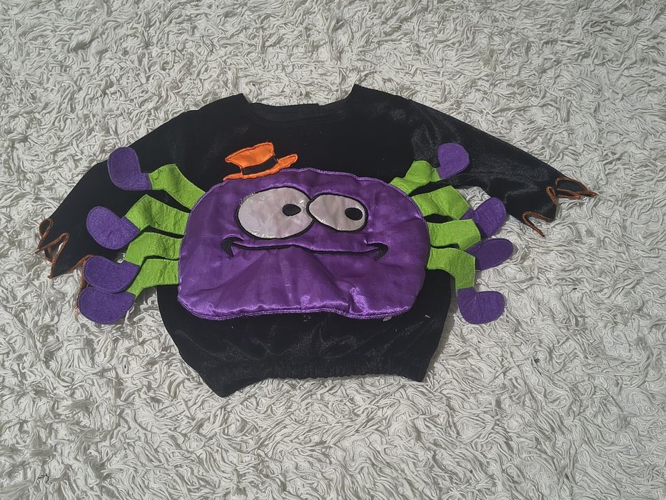 Strój pająka na Halloween