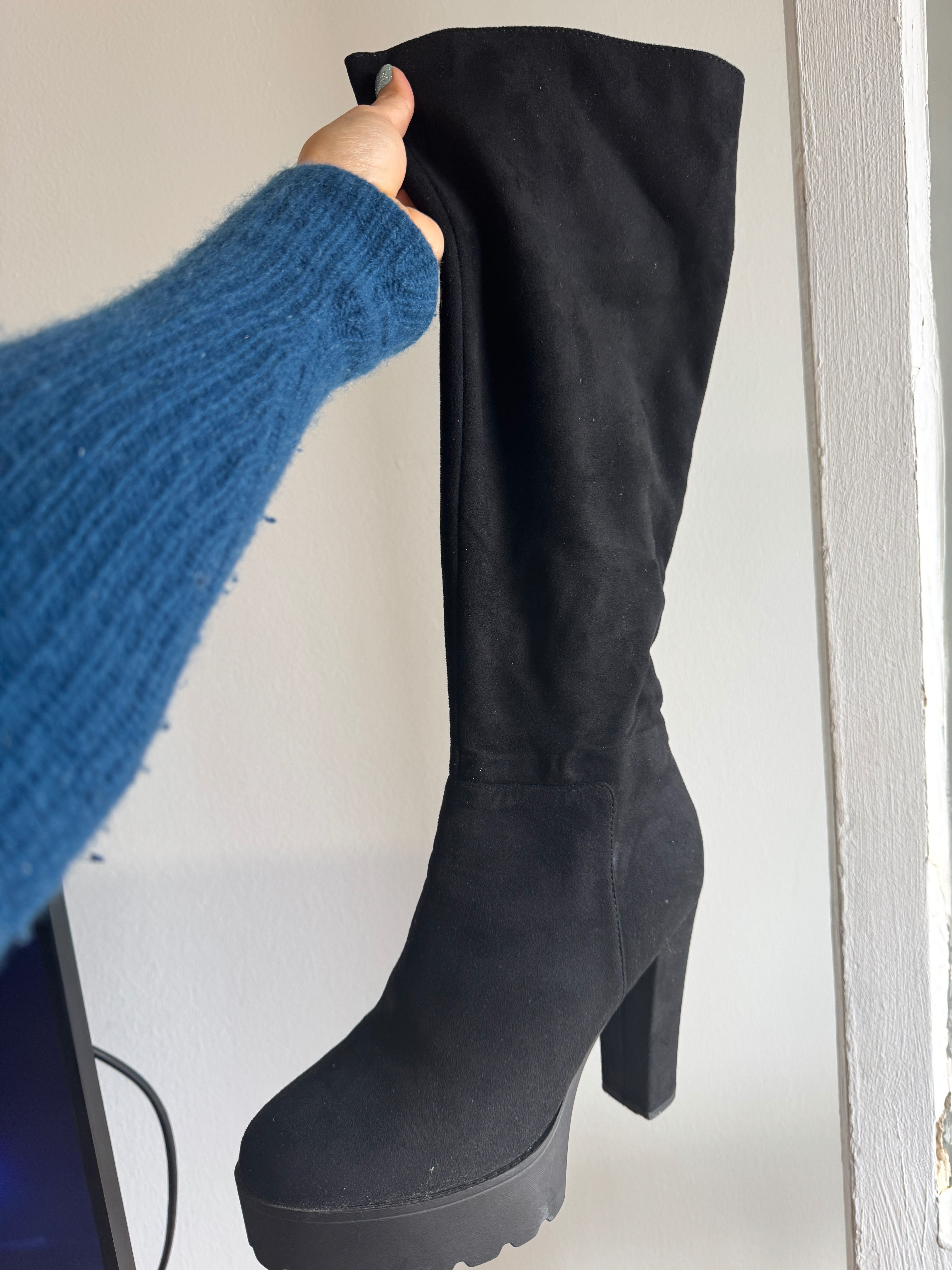 Botas negras altas 38