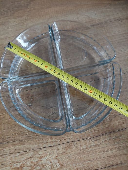 Zestaw do serwowania przystawek 4+1