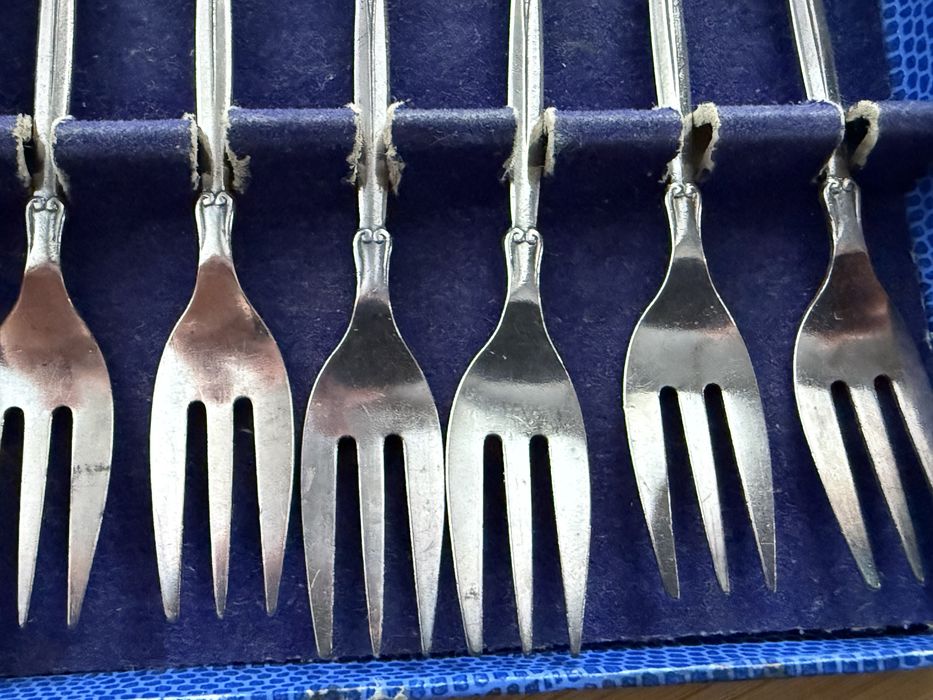 Вінтажний набір виделок(посрібнення)