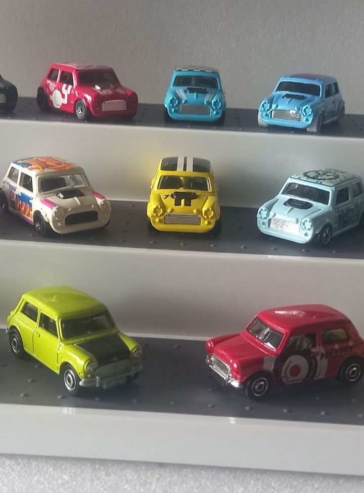 14 mini's hot wheels vs matchbox