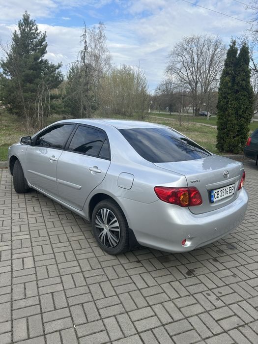 Продам своє офіційне авто