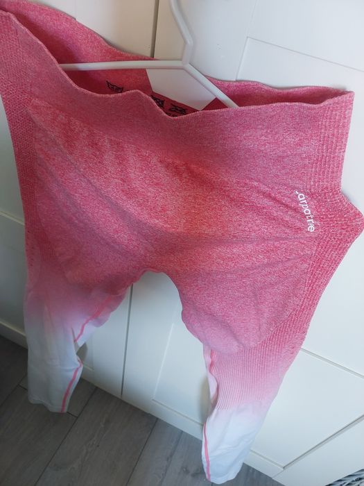 Legginsy sportowe rozm L Carpatree