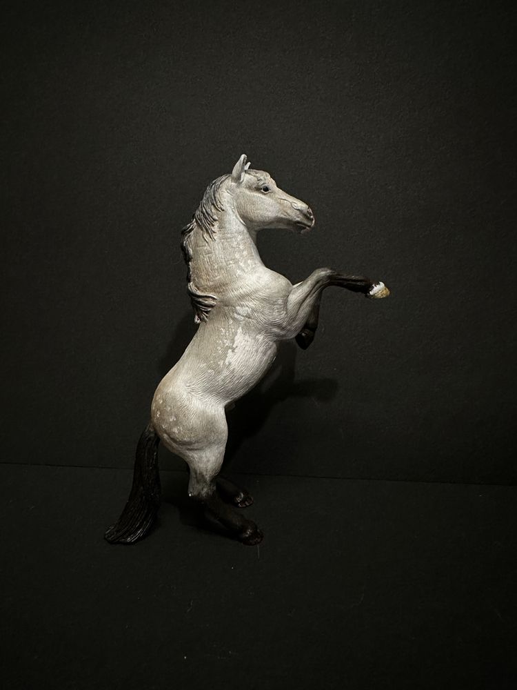 Custom wycofanej figurki konia Schleich