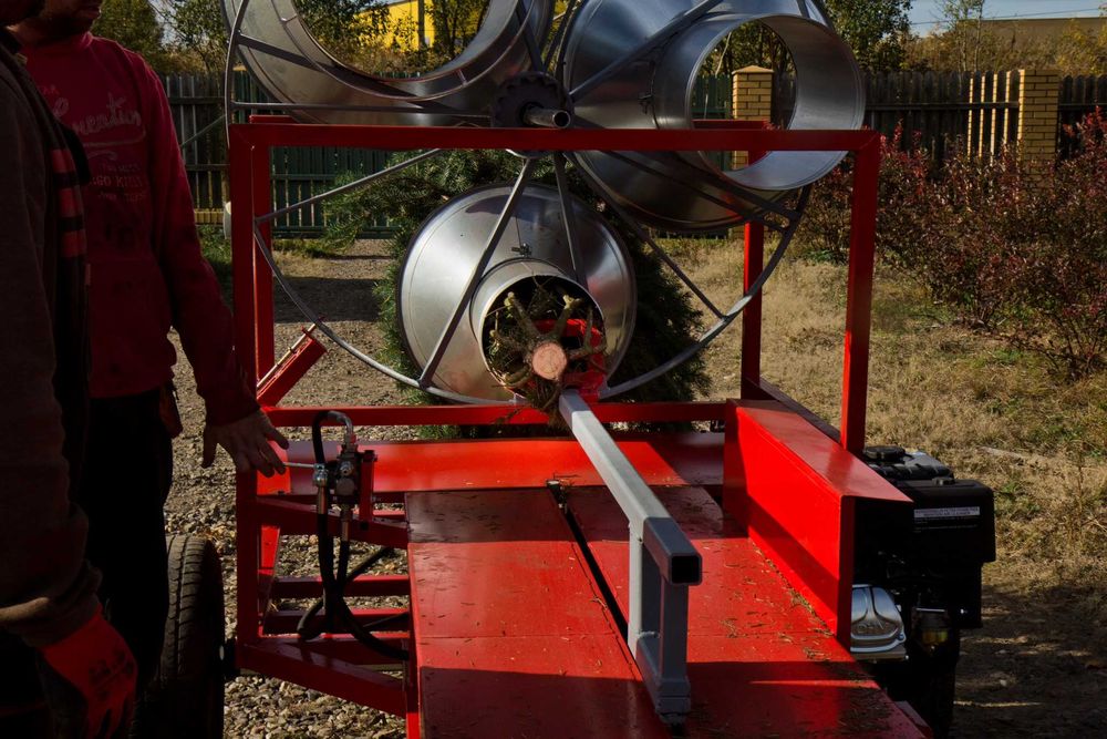 Maszyna do pakowania choinek tubownica automatyczna hydrauliczna