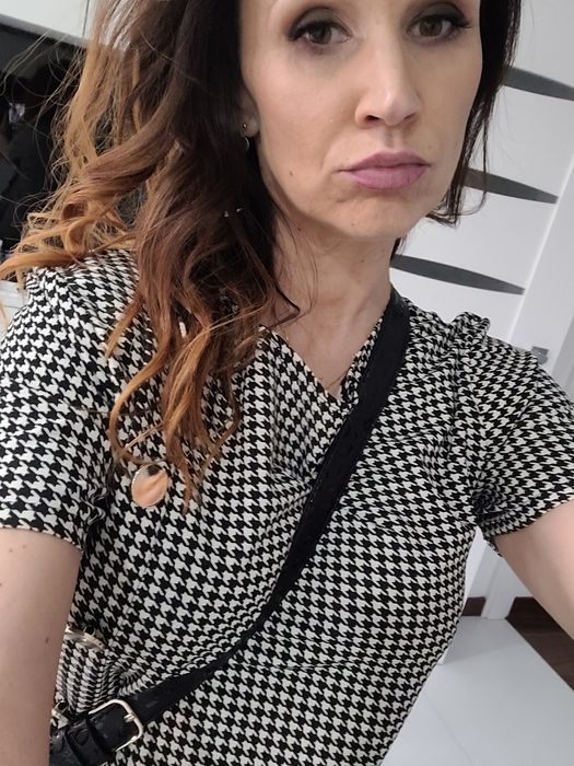 Sukienka kratka falbanka kobieca pepitka